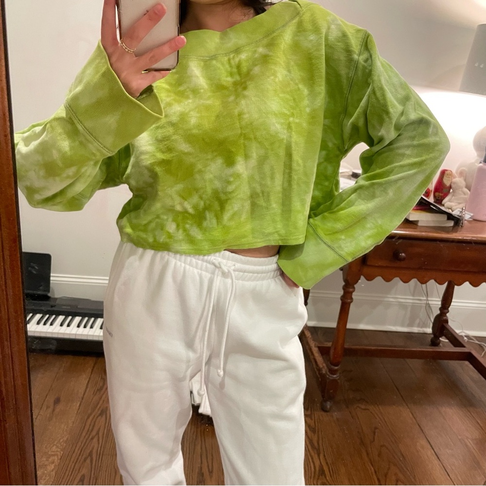 Free People tie dye cropped sweatshirt